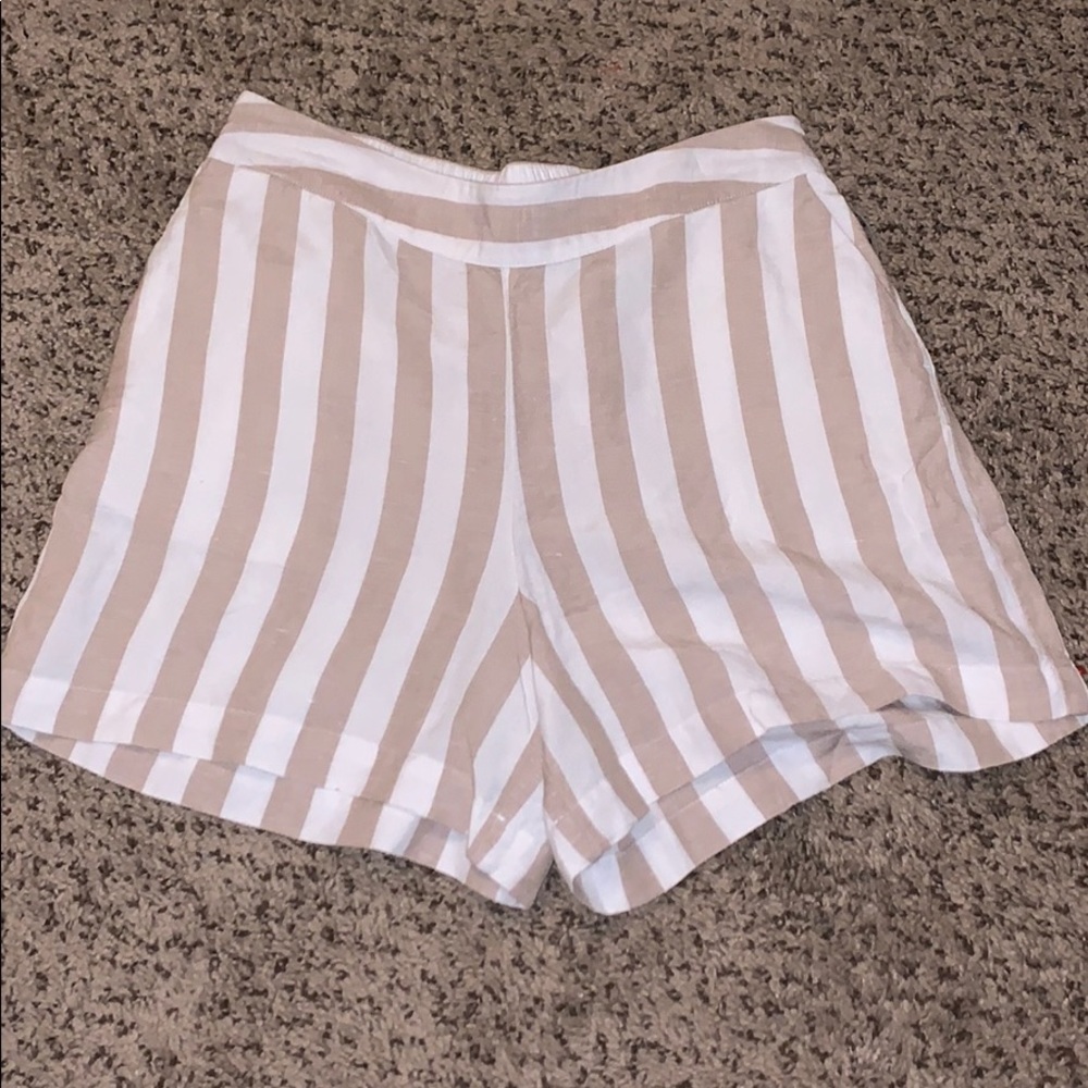 loose beach shorts